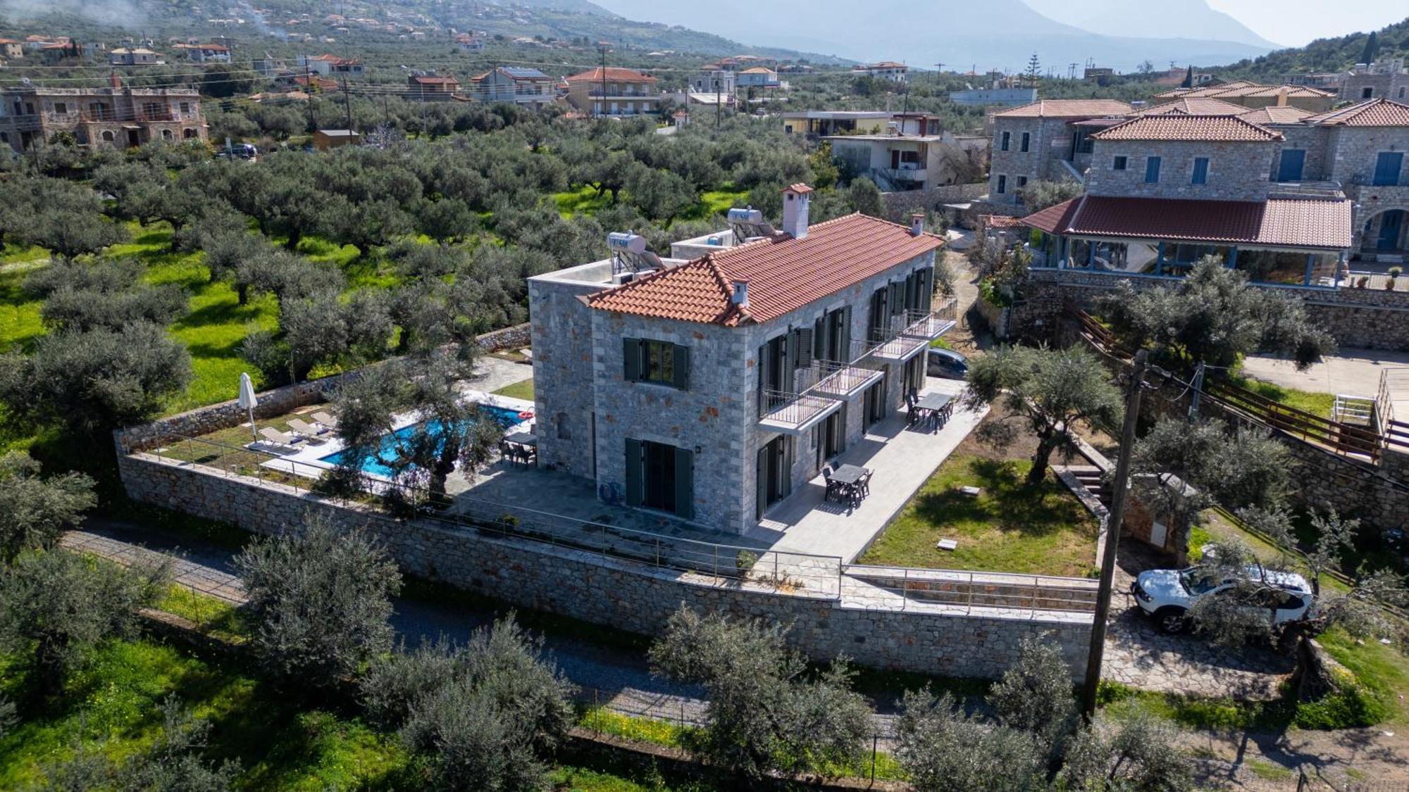 Torri Di Pietra Villa สตูปา ภายนอก รูปภาพ