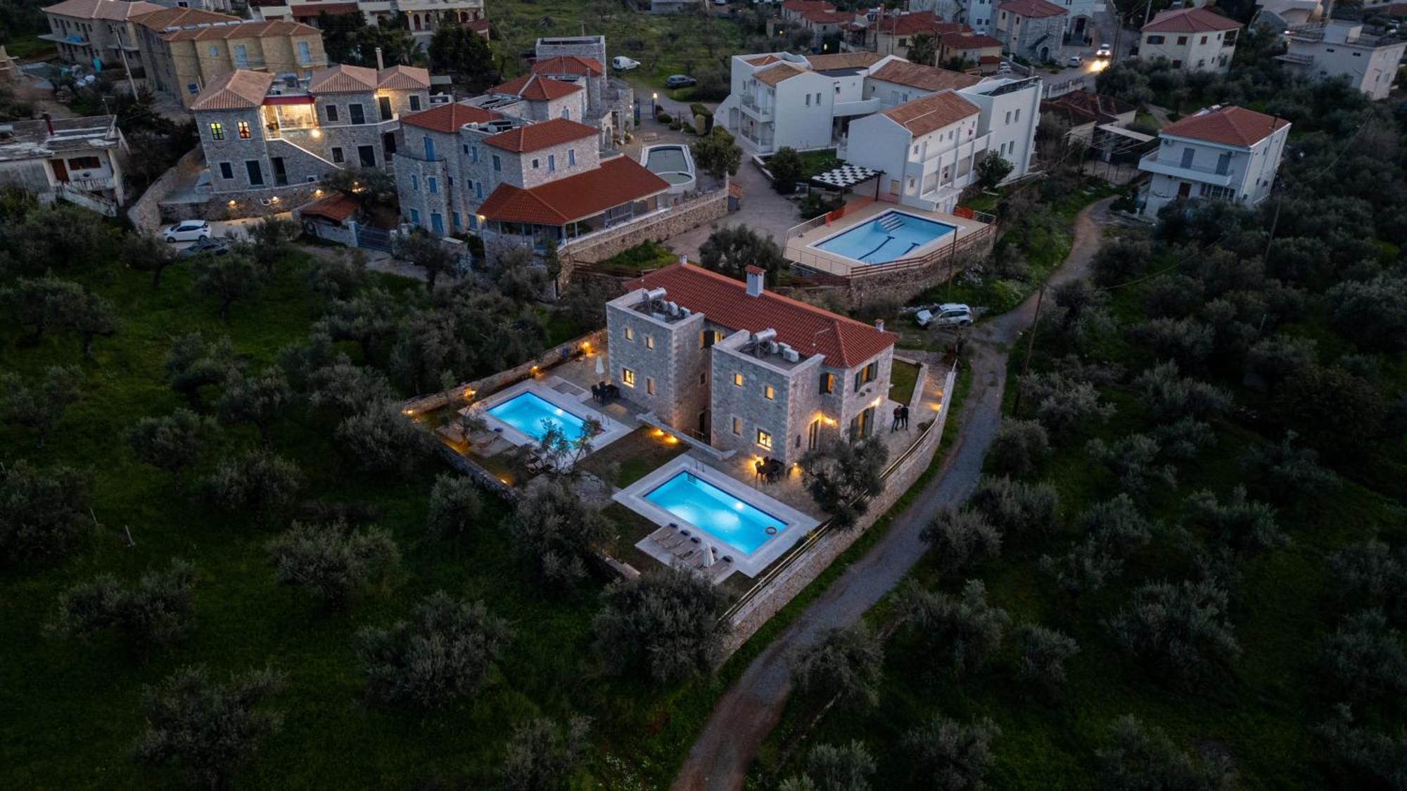Torri Di Pietra Villa สตูปา ภายนอก รูปภาพ