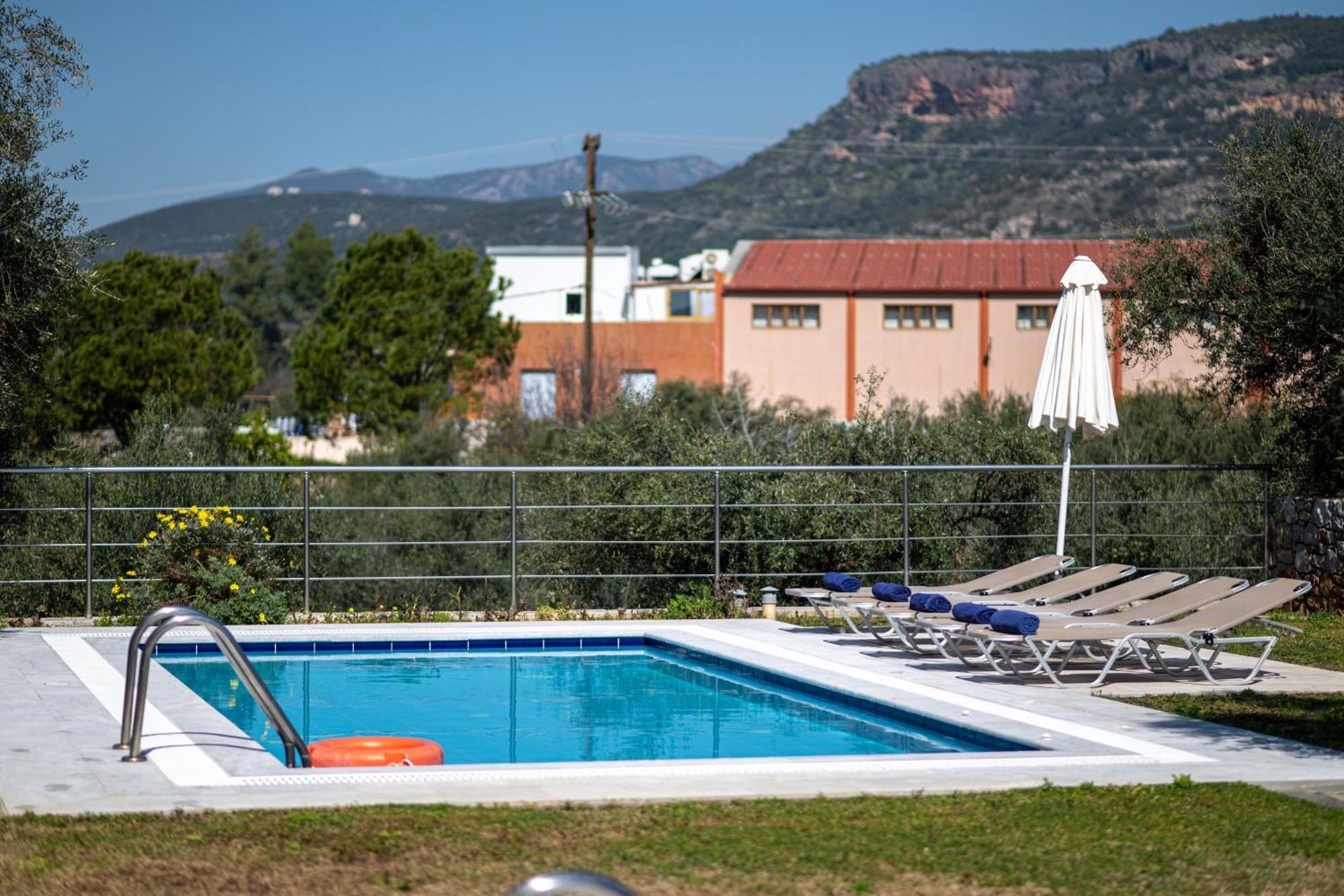 Torri Di Pietra Villa สตูปา ห้อง รูปภาพ