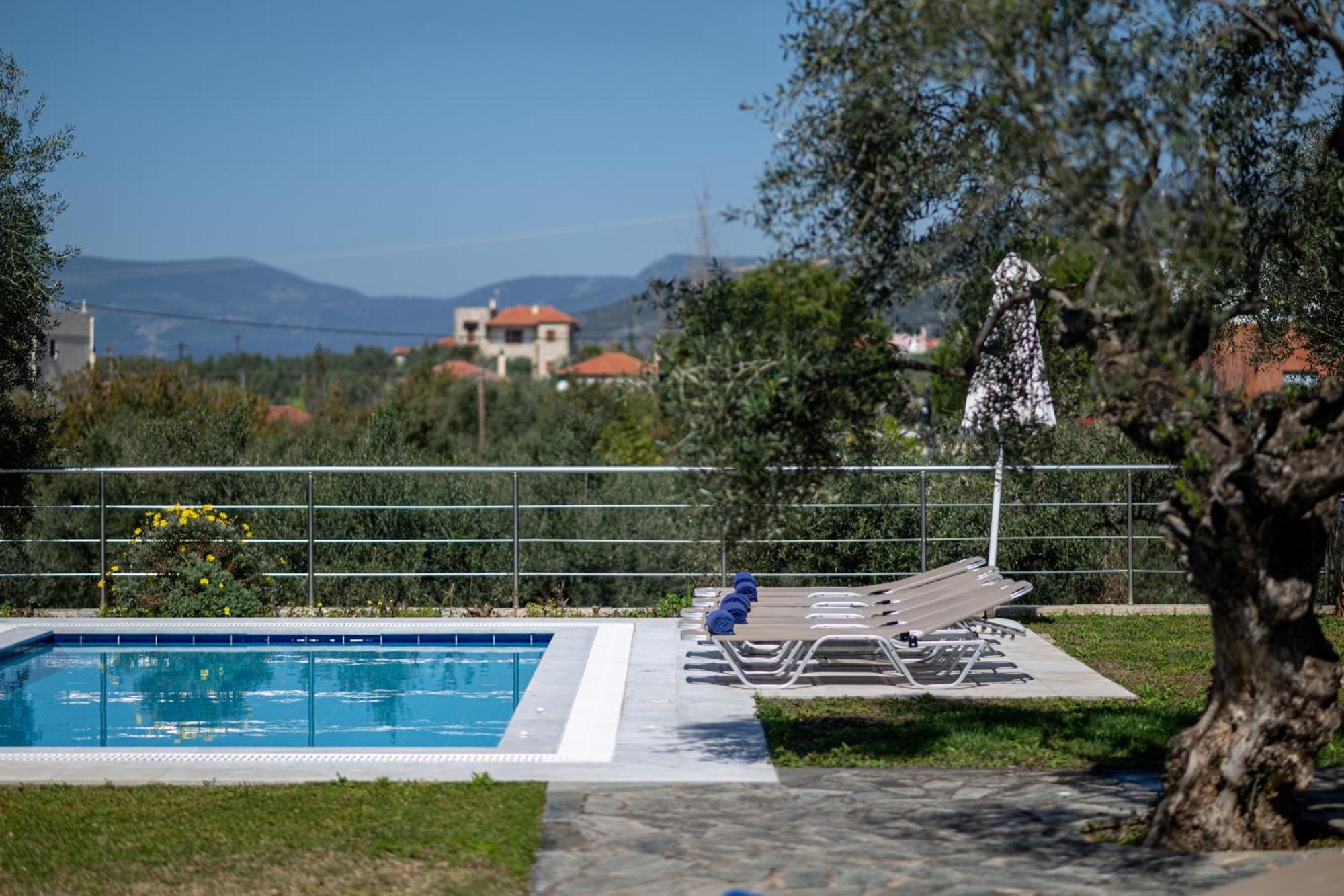 Torri Di Pietra Villa สตูปา ห้อง รูปภาพ